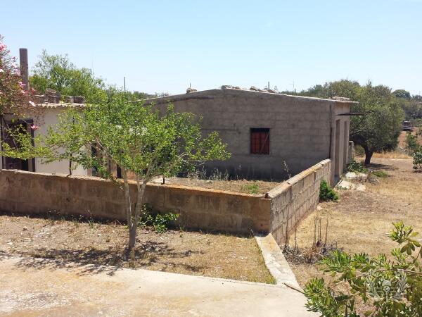 Rustico vista mare da ristrutturare con terreno a Scicli 4